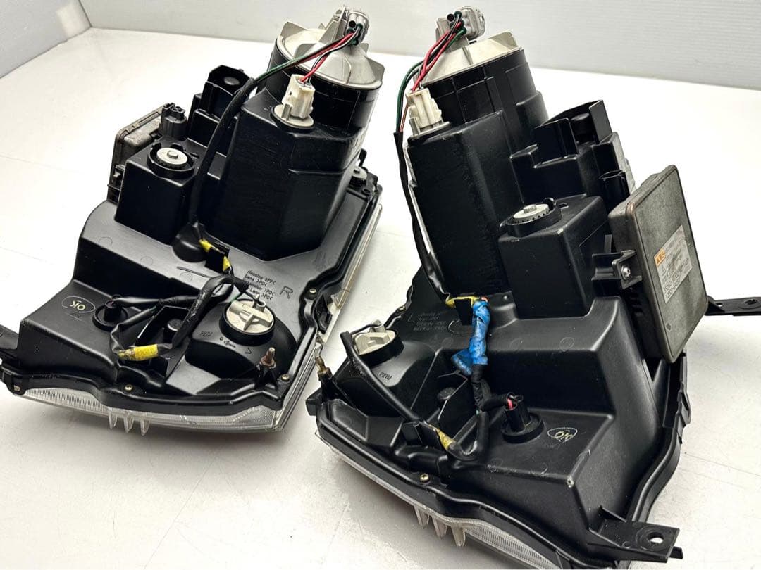 ワゴンR RR 後期 HID キセノン ヘッドライト ランプ 100-59052 - メルカリ