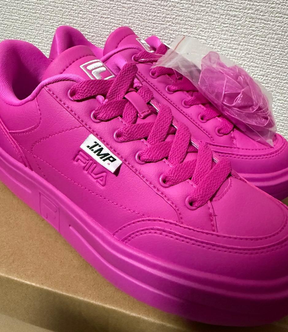 FILA×IMP.コラボ 500足限定スニーカー 25cm ノベルティ付き - メルカリ