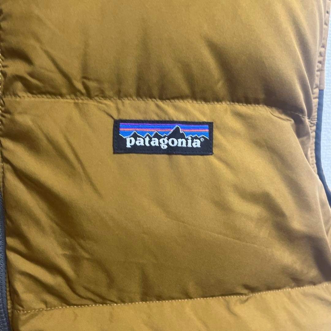 patagonia リバーシブル ベストダウン 辛子色 ブラウン ダウンベスト