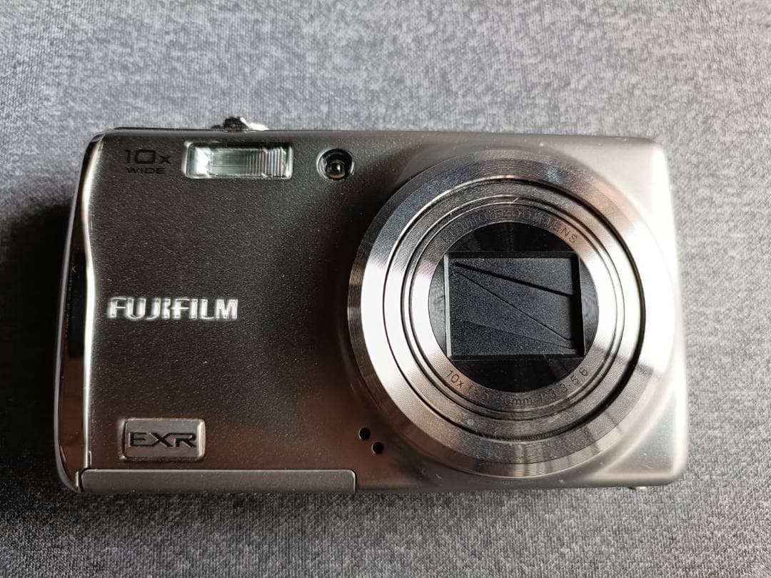 【ジャンク品】FUJIFILM FinePix F70EXR Amazon | FUJIFILM デジタルカメラ FinePix(ファインピックス) F70 EXR