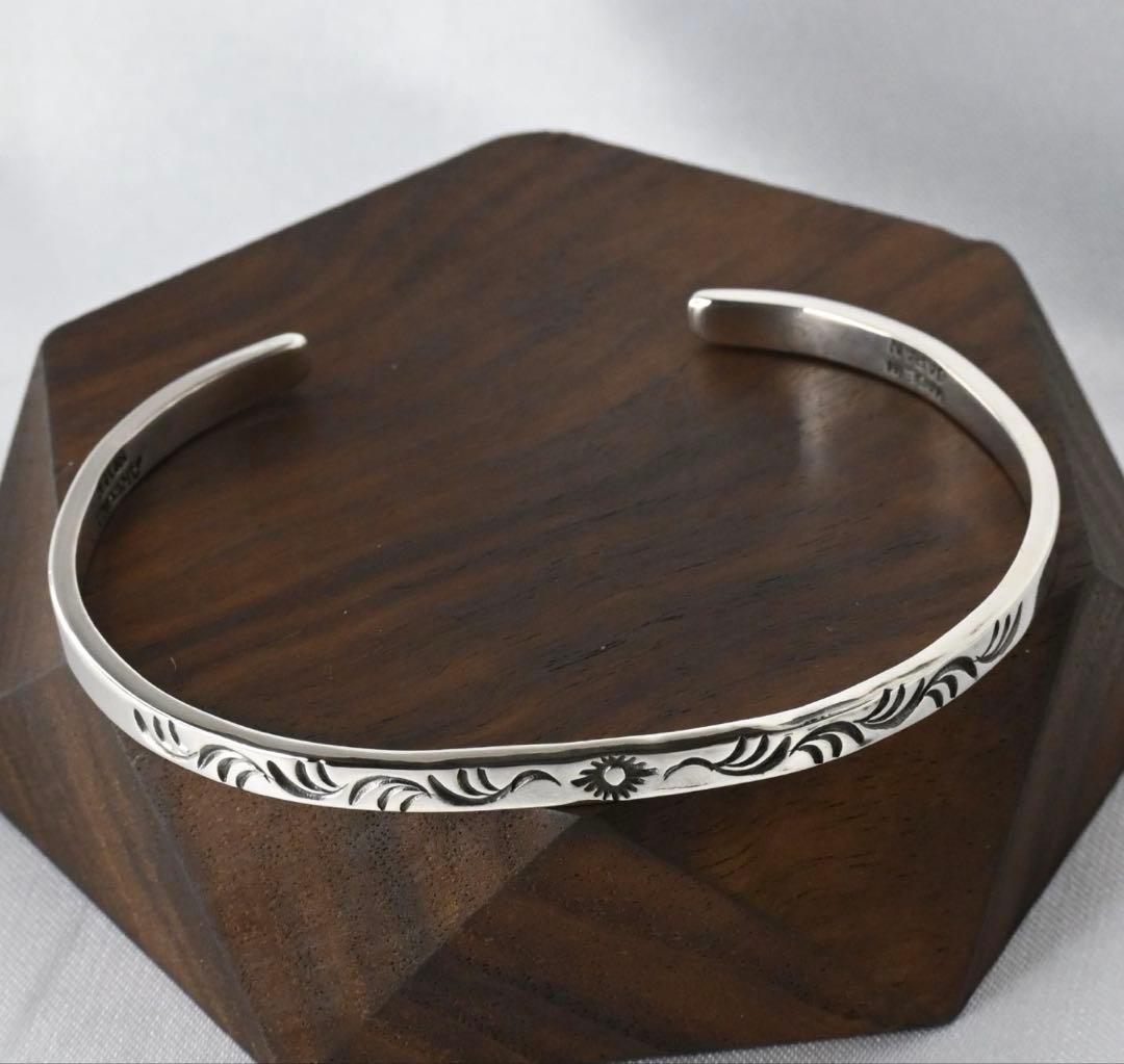 アリゾナフリーダム シルバー925 バングル ブレスレット 4ミリ幅