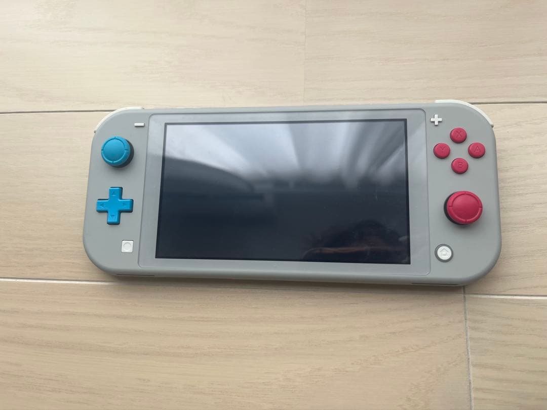 Nintendo Switch Lite ザシアン ザマゼンタ モデル Amazon.co.jp: 【整備済み品】 Nintendo Switch Lite 本体 ザシアン