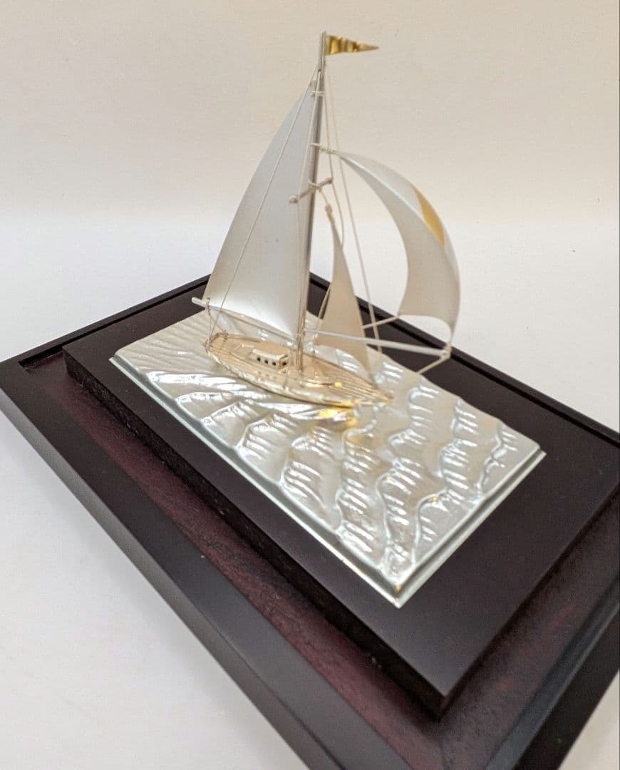 ヨット模型 銀製 ガラスケース付き 武比古作 - メルカリ
