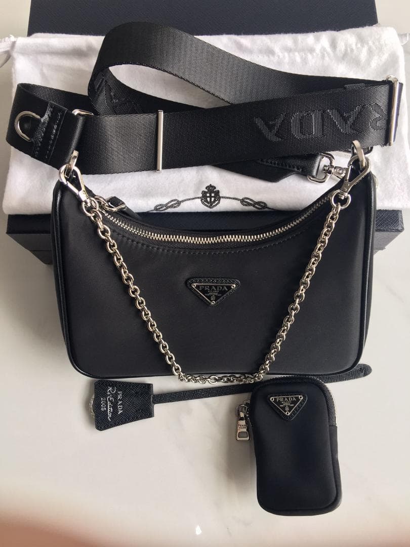 美品 Re-Edition 2005 Nylon 中古品 中古・古着通販】PRADA (プラダ) Re-Edition 2005 Re-Nylon バッグ