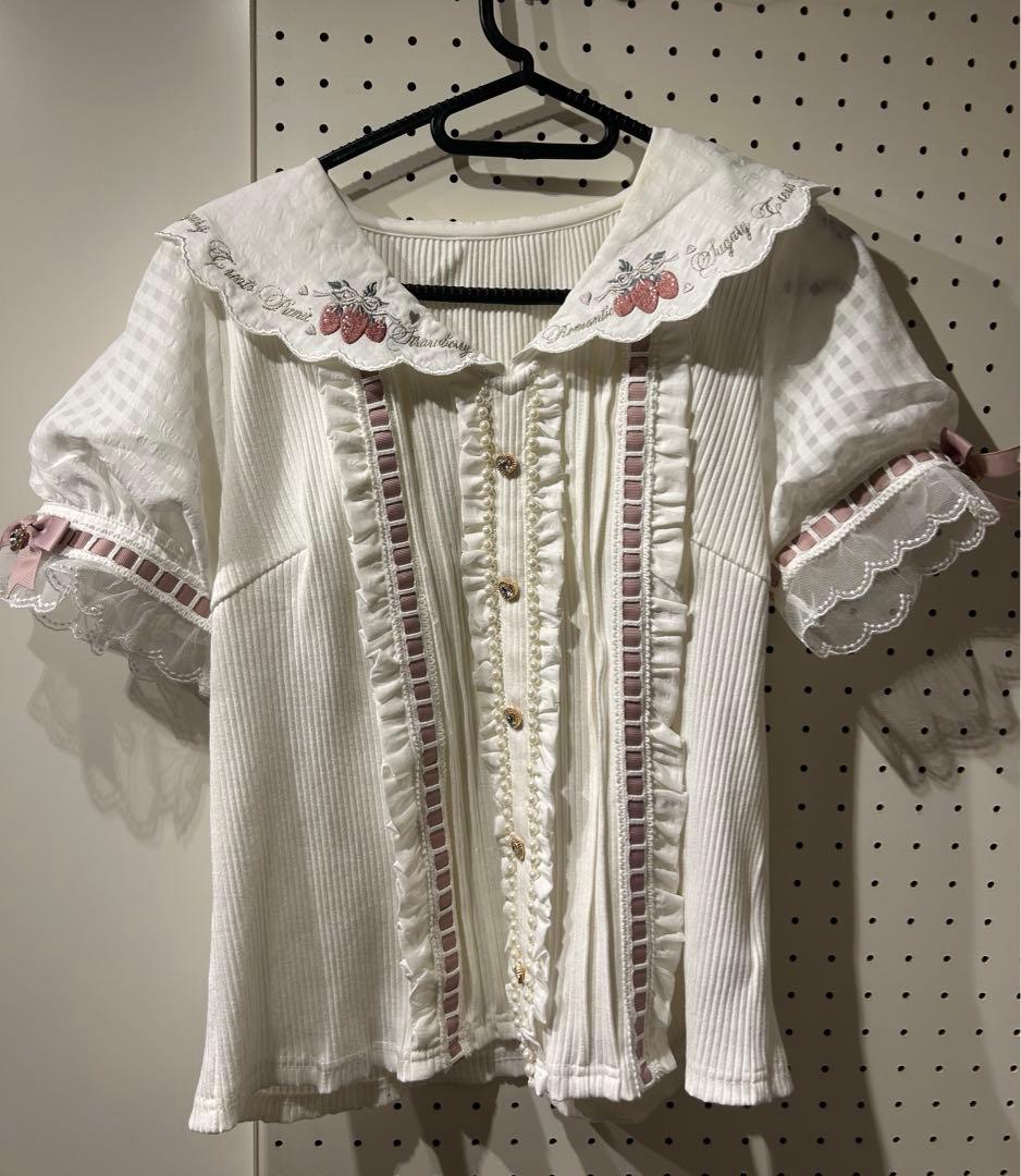 LIZLISA ストロベリー刺繍セーラーリブブラウス - メルカリ