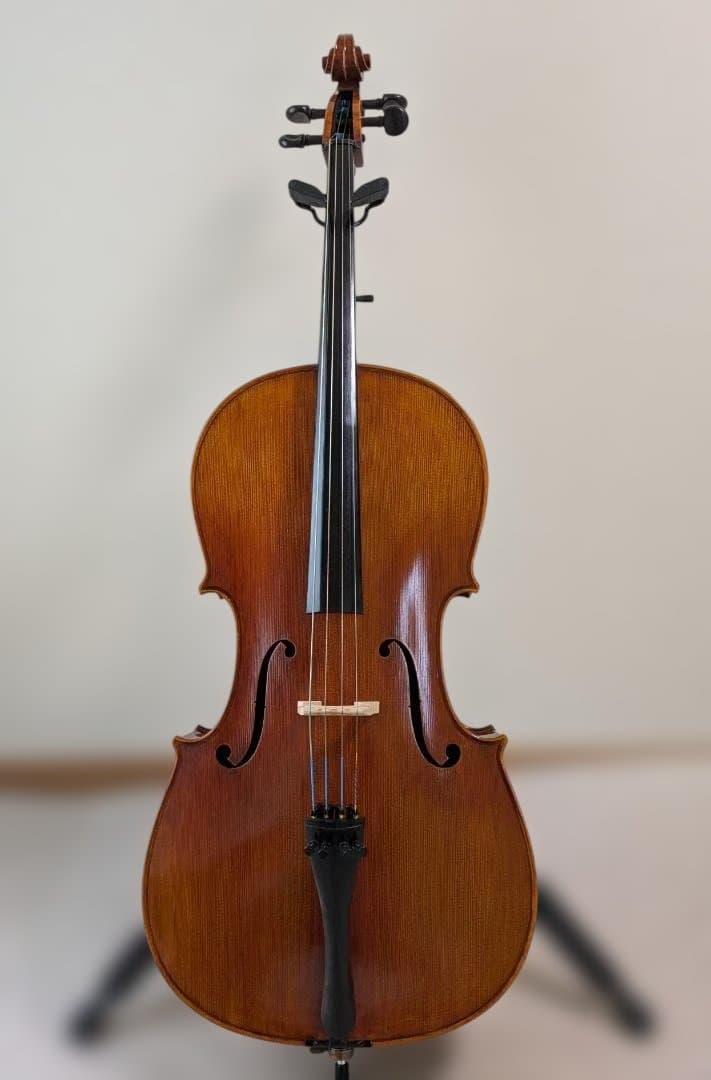 kaekae専用】チェロ 4/4 2000年制 Walter S. Chen - メルカリ