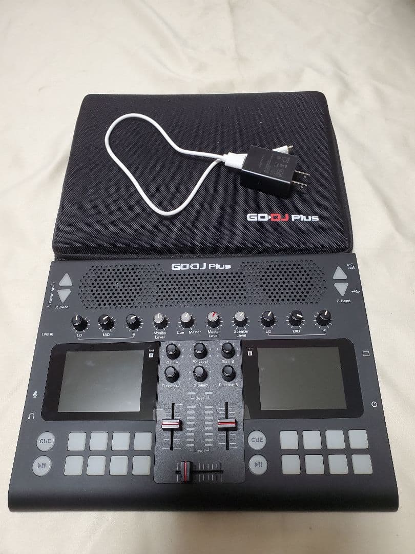 あ*く様 GODJ Plus/ゴーディジェイプラス 通電確認 現状品 新商品】知らなきゃ損！？今話題のポータブルDJ GODJ-PLUS入荷しました