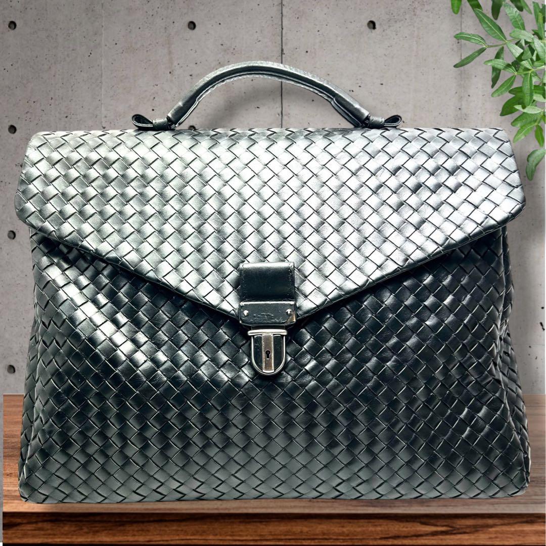 BOTTEGA VENETA ボッテガヴェネタ　ビジネスバッグ　黒　A4収納 BOTTEGA VENETA（ボッテガ・ヴェネタ） ボッテガ ヴェネタ バッグ
