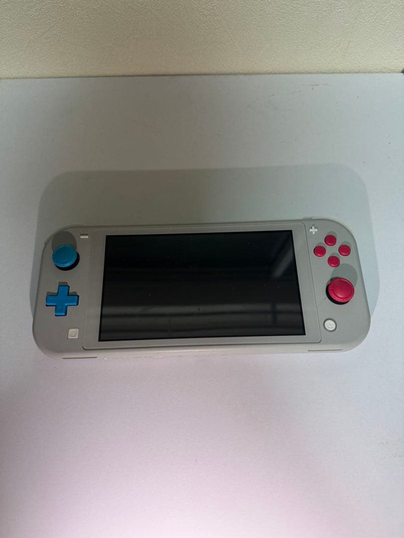 L*s様 NintendoSwitch Lite ザシアン ザマゼンタ モデル Amazon.co.jp: 【整備済み品】 Nintendo Switch Lite 本体 ザシアン