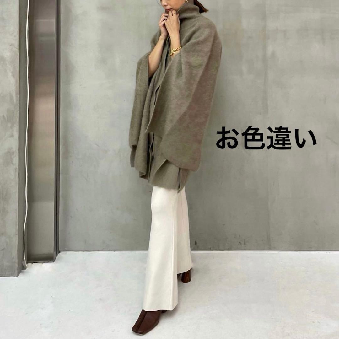 即完売品【新品】ETRE TOKYO スリットスリーブニットポンチョ 別注