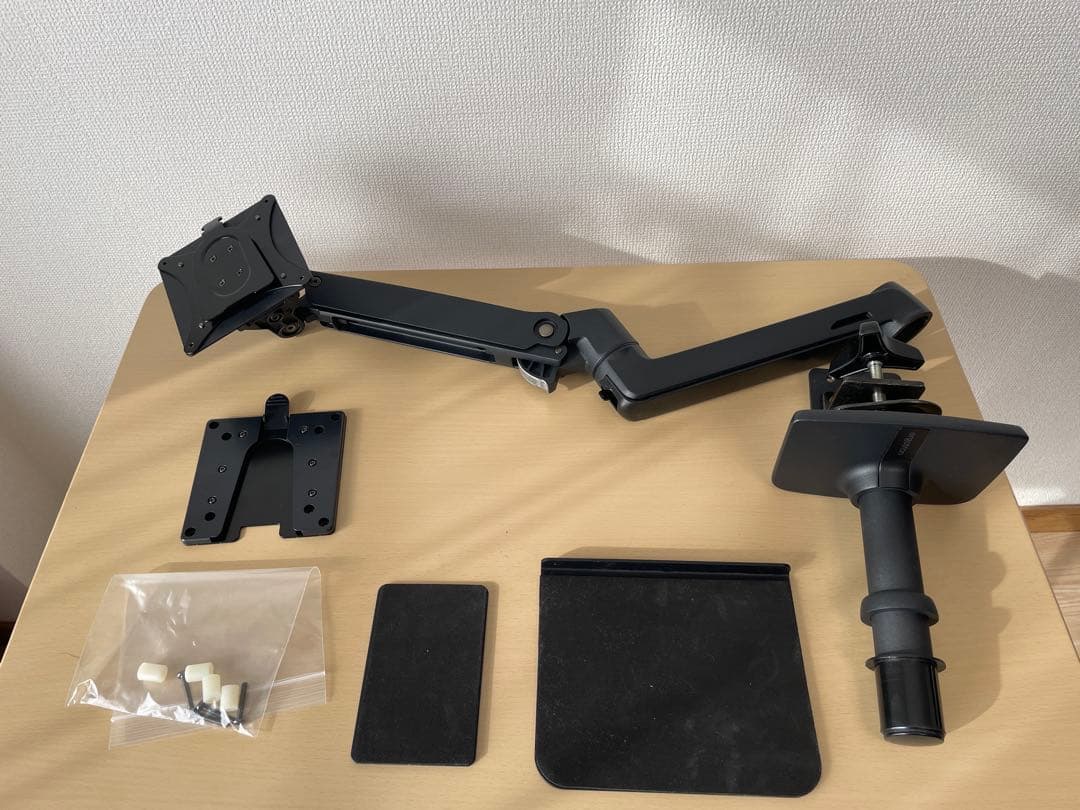 エルゴトロン LX 黒 モニターアーム クイックリリースブラケット VESA対応 エルゴトロンLXのモニターの取り外しを簡単にした【クイックリリース