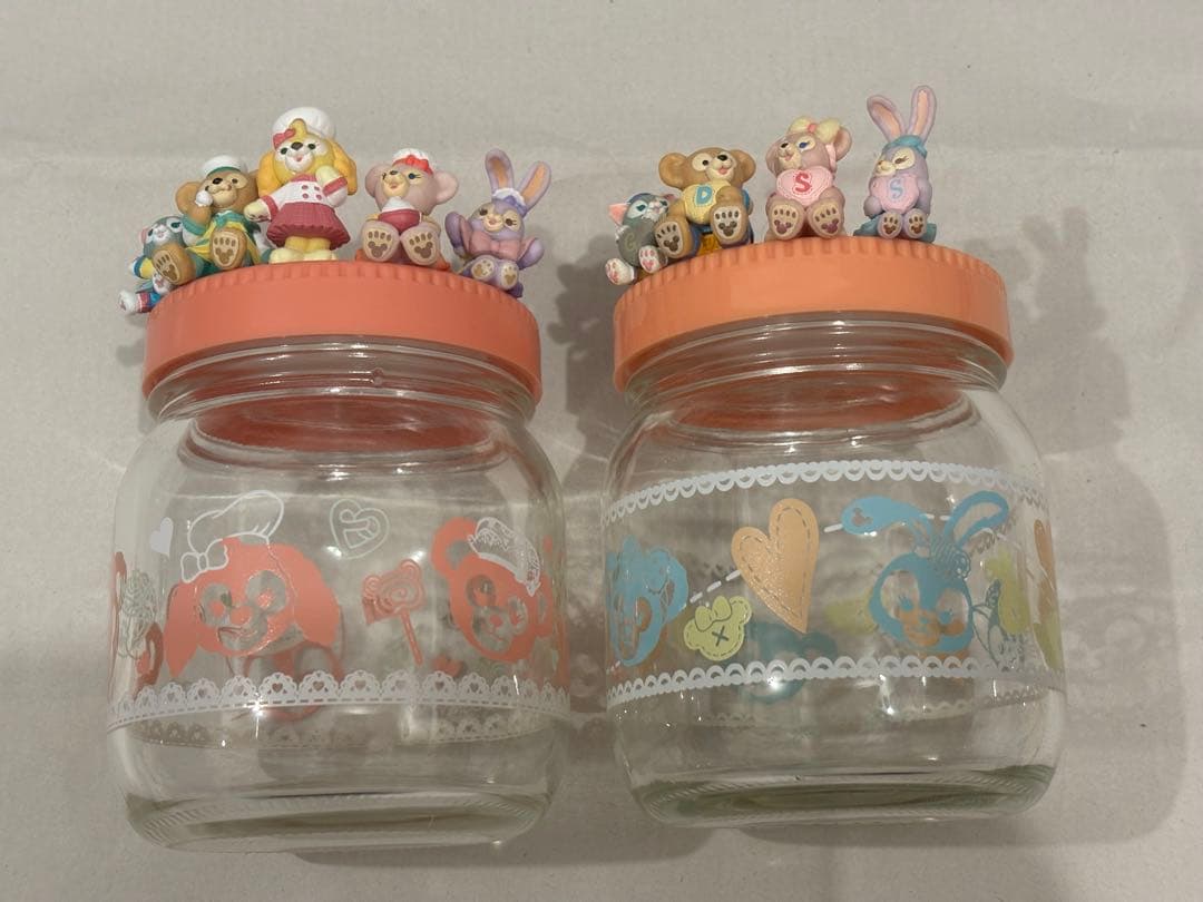 ディズニー ダッフィーの仲間たち ガラス瓶 2点セット - メルカリ