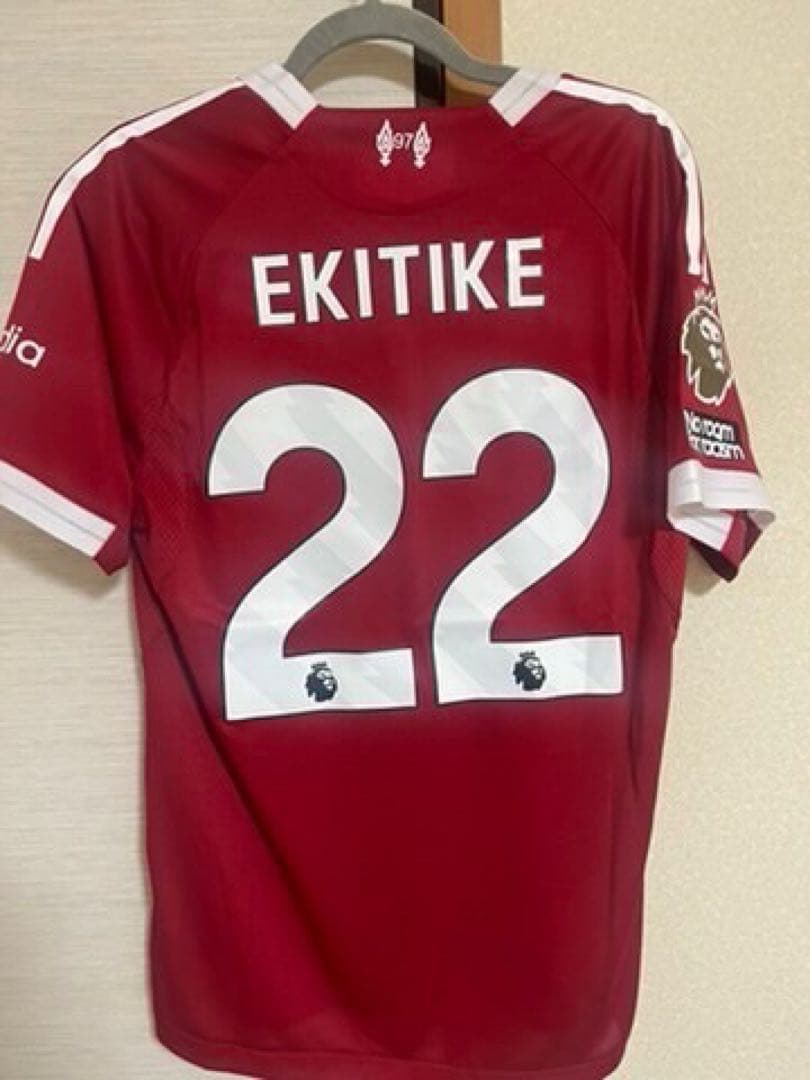 【新品未使用】エキティケ　リバプール　25/26　選手仕様　PL仕様ユニフォーム リバプール 25/26 ウーゴ・エキティケ 公式ユニフォーム ホーム 半袖