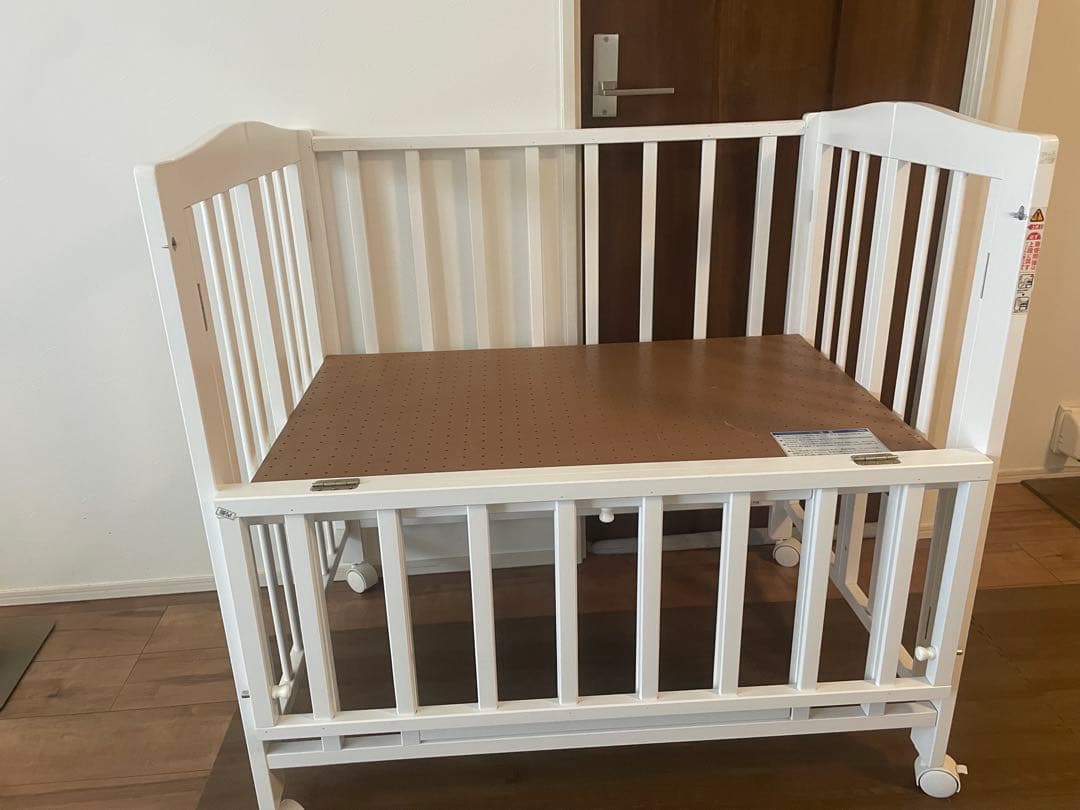 KATOJI ベビーベッド ミニサイズ送料込み 上下2段式 ホワイト 楽天市場】ベビーベッド カトージ ハイタイプ ベビーベッド ミニサイズ