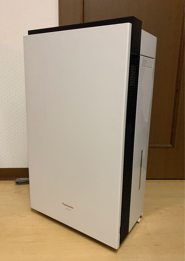 値下げ！パナソニック 次亜塩素酸 空間除菌脱臭機 ジアイーノ　F-MV4100 Amazon | パナソニック ジアイーノ 次亜塩素酸 脱臭機 ペット 空間除菌