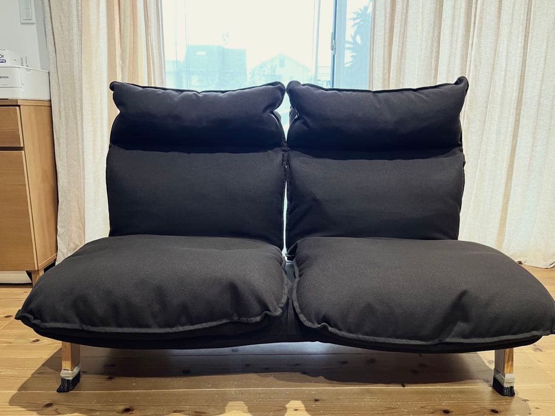 無印良品 ハイバックリクライニングソファ・本体・２シーター 無印良品にこんなうたた寝ソファの傑作があったなんて…！｜雑誌Begin