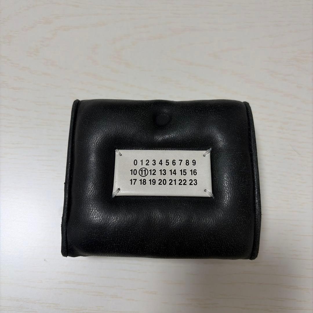 Maison Margiela 三つ折り財布 ブラック(並行輸入品) Maison Margiela（メゾンマルジェラ） 並行輸入品 メゾン マルジェラ