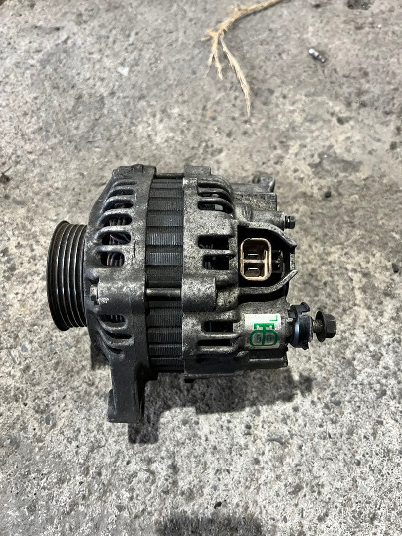 オルタネーター　SR20DET S15用 シルビア S15 オルタネーター リビルト ダイナモ 23100-85F10 A2TB3991