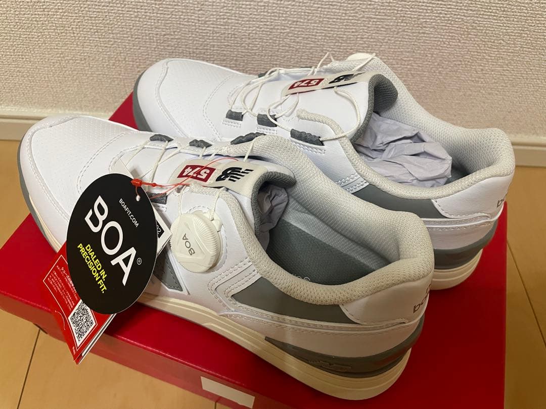 【新品】New Balance ニューバランスゴルフシューズ ホワイト/グレー New Balance Golf（ニューバランスゴルフ） 574 v4 SL ボア スパイク