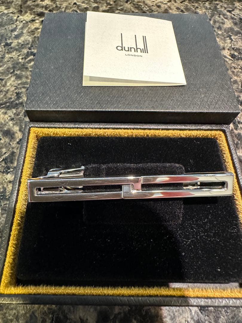 dunhill シルバー ネクタイピン ボックス付き dunhill（ダンヒル） ネクタイピン エイト タイバー DUJSD3168K メンズ