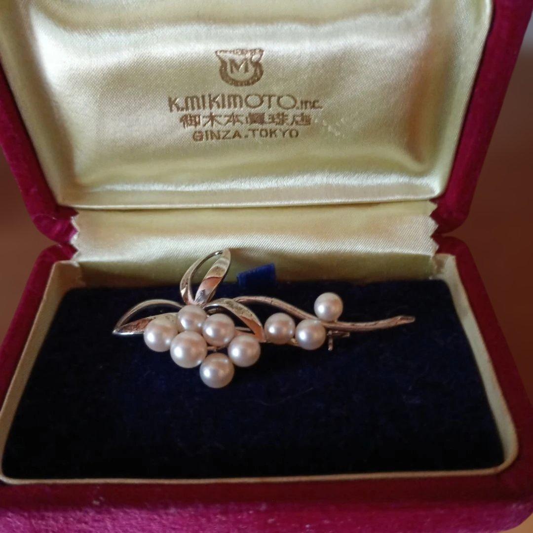 MIKIMOTO 真珠 花モチーフ ブローチ MIKIMOTO ミキモト ⁡ 世にも可愛らしいミキモトのブローチです