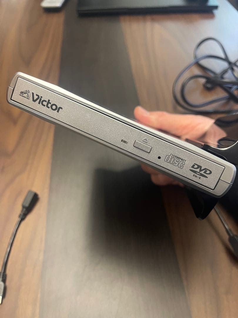 16さん専用 JVC エブリオ GZ-RX130-B 黒 ライター 三脚セット - メルカリ