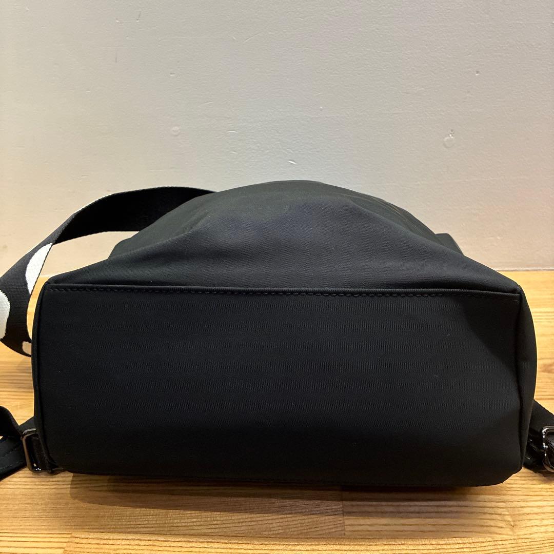 極美品 イアパピヨネ 柄ワイドテープリュック＆ショルダーバッグ