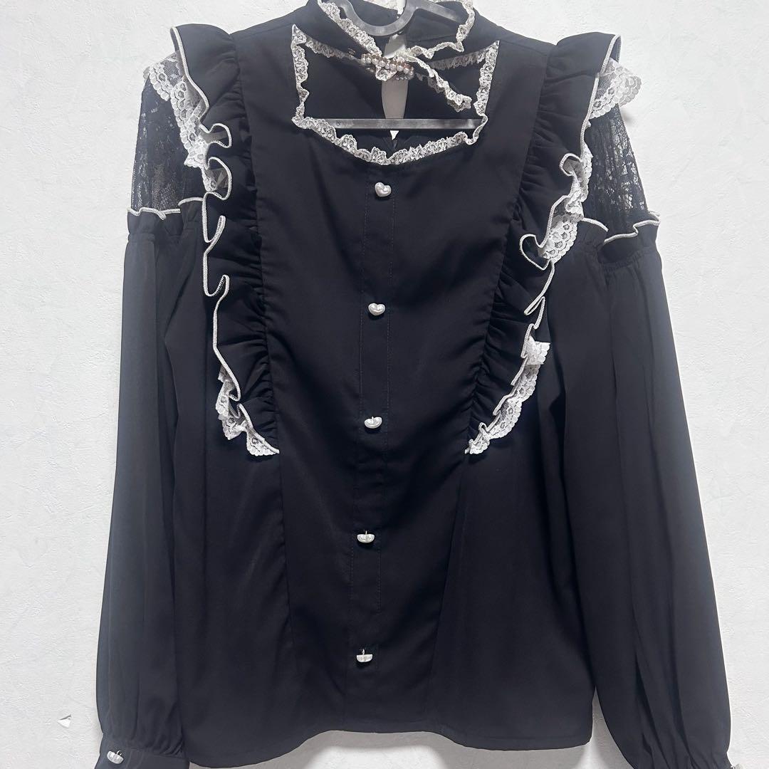 ROJITA ハートバックルラッフルフリルブラウス - メルカリ