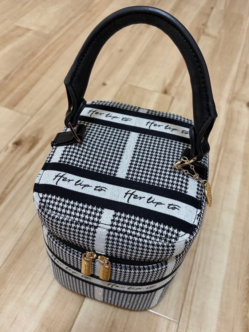 Herlipto Jacquard Vanity Bag - メルカリ