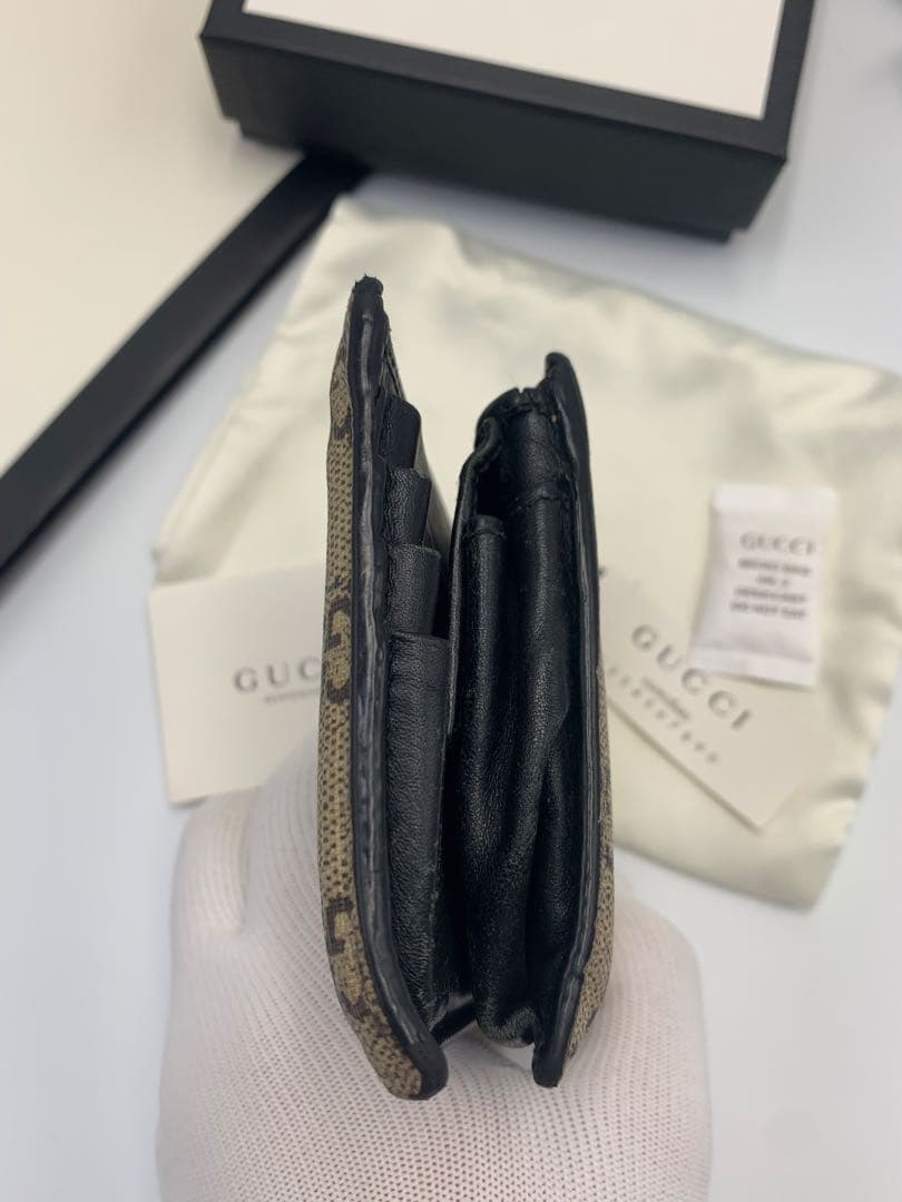 グッチGUCCI GGスプリーム キングスネーク 二つ折り 財布 蛇 P55