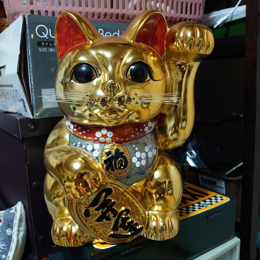 金色の招き猫 招き猫（6号金） - 常滑焼 陶器 陶磁器 販売・通販 豊和製陶