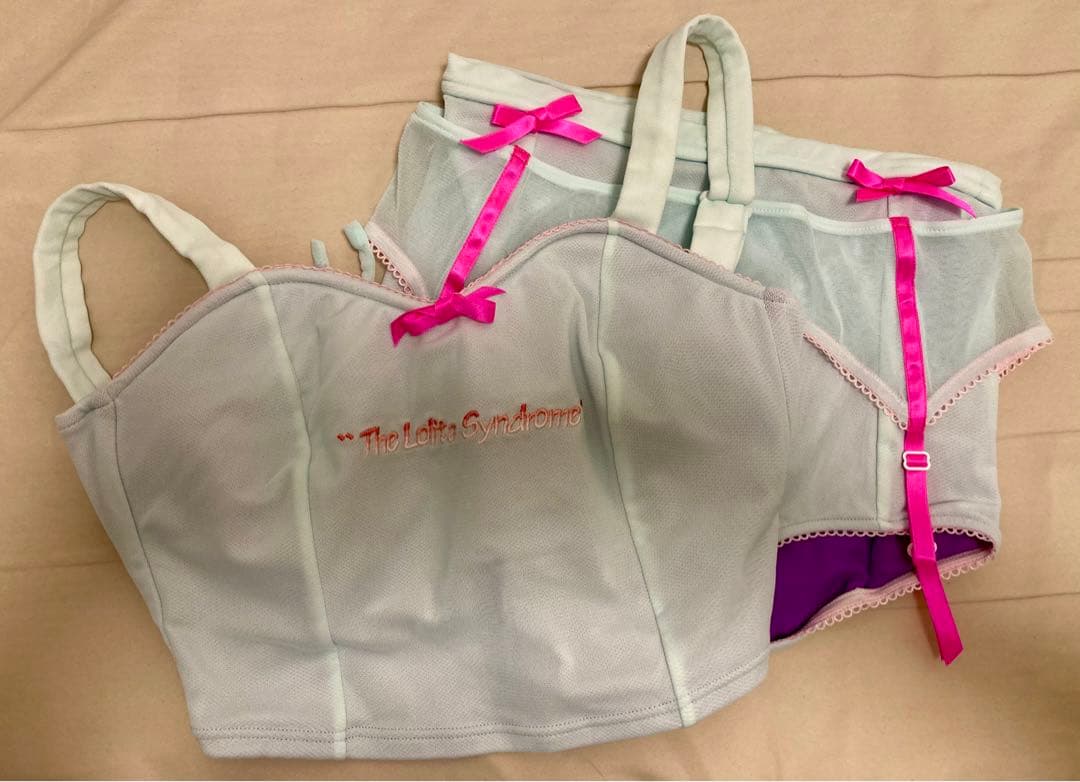 【新品♡】 vargas guacamole ヴァーガス 水着 ミントグリーン 男ウケ水着】フロントギャザーで盛れる男ウケ水着｜ビタミンカラー