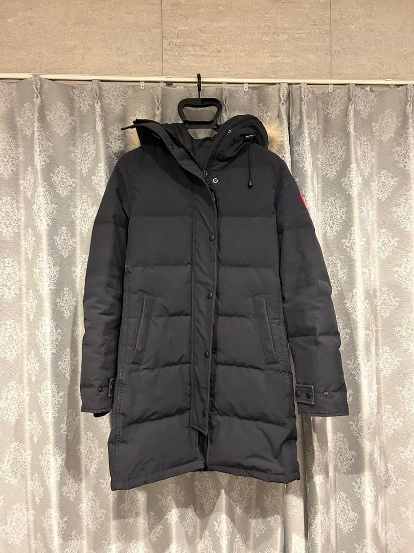 カナダグース マッケンジー Mサイズ ネイビー ダウンジャケット - メルカリ