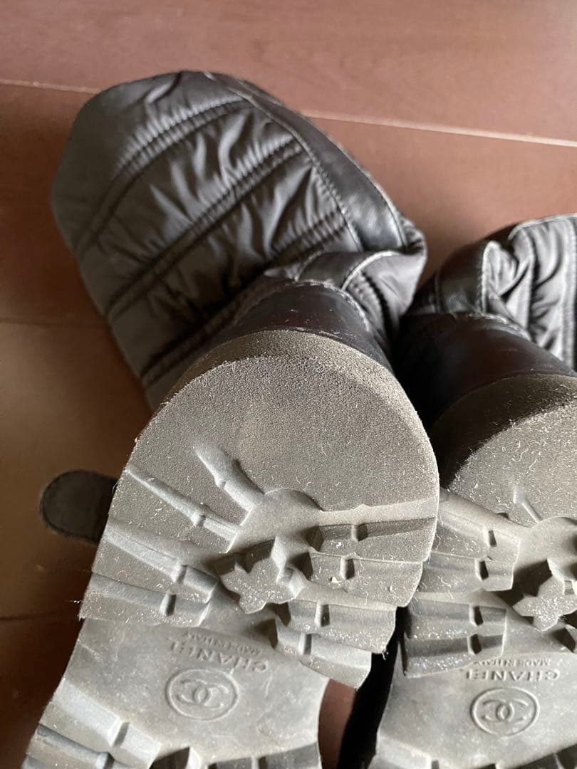 CHANEL キルティングエンジニアブーツ　ブラック　23.5cm