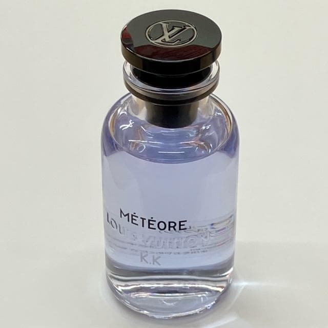 ●ルイヴィトン　MÉTÉORE (メテオール) オードゥ パルファン 100ml 楽天市場】LOUIS VUITTON ルイ・ヴィトン LP0160 METEORE メテオール