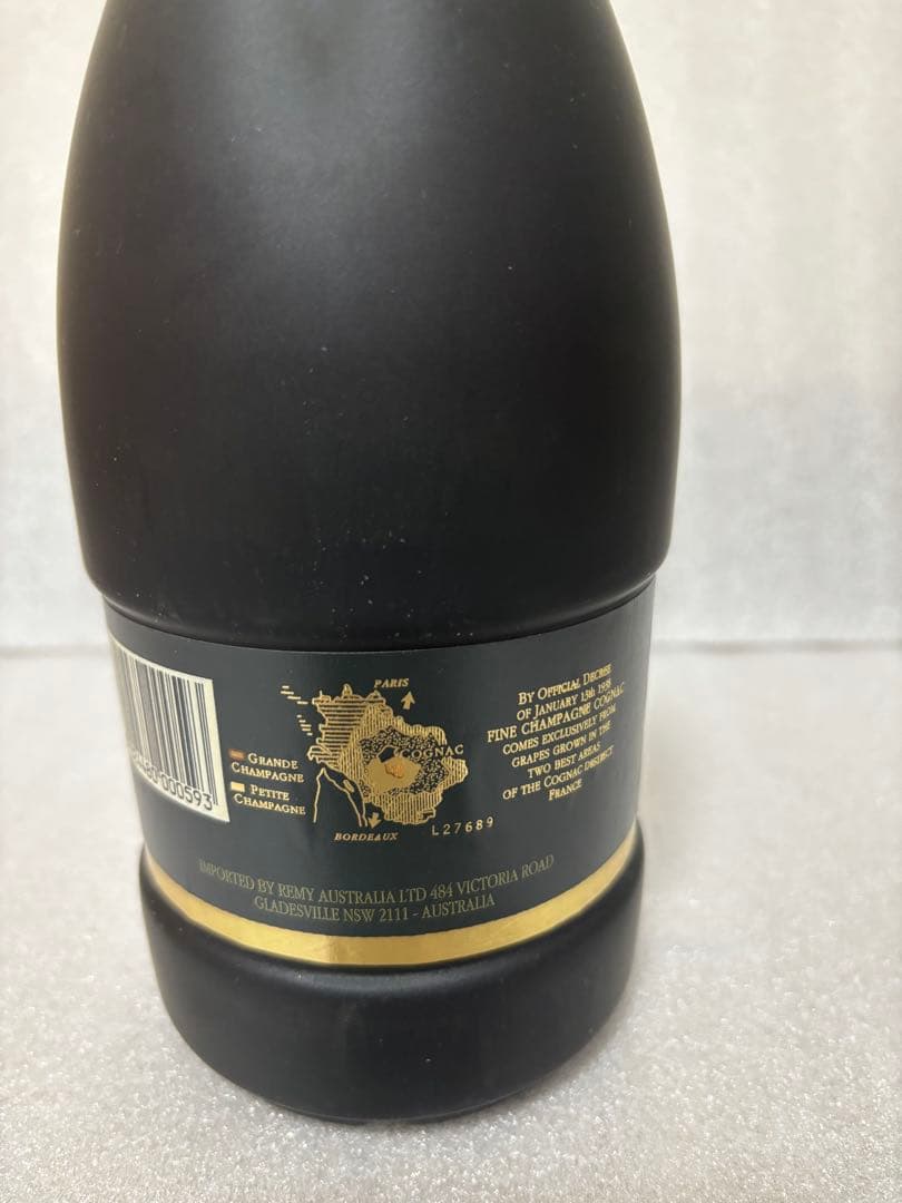 REMY MARTIN NAPOLEON EXTRA OLD 750ml - メルカリ