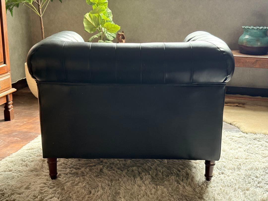 本革 チェスターフィールド アームチェア リベット打ち ボタンダウン