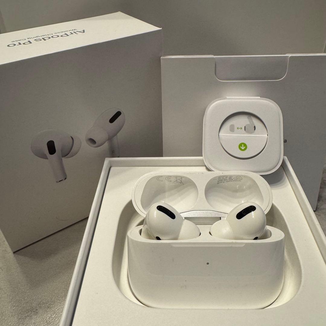 Apple純正 AirPods Pro 第1世代 本体 2年使用 動作確認済み Apple Apple AirPods Pro 1 左イヤホンのみ USED美品 第一世代 L 片耳