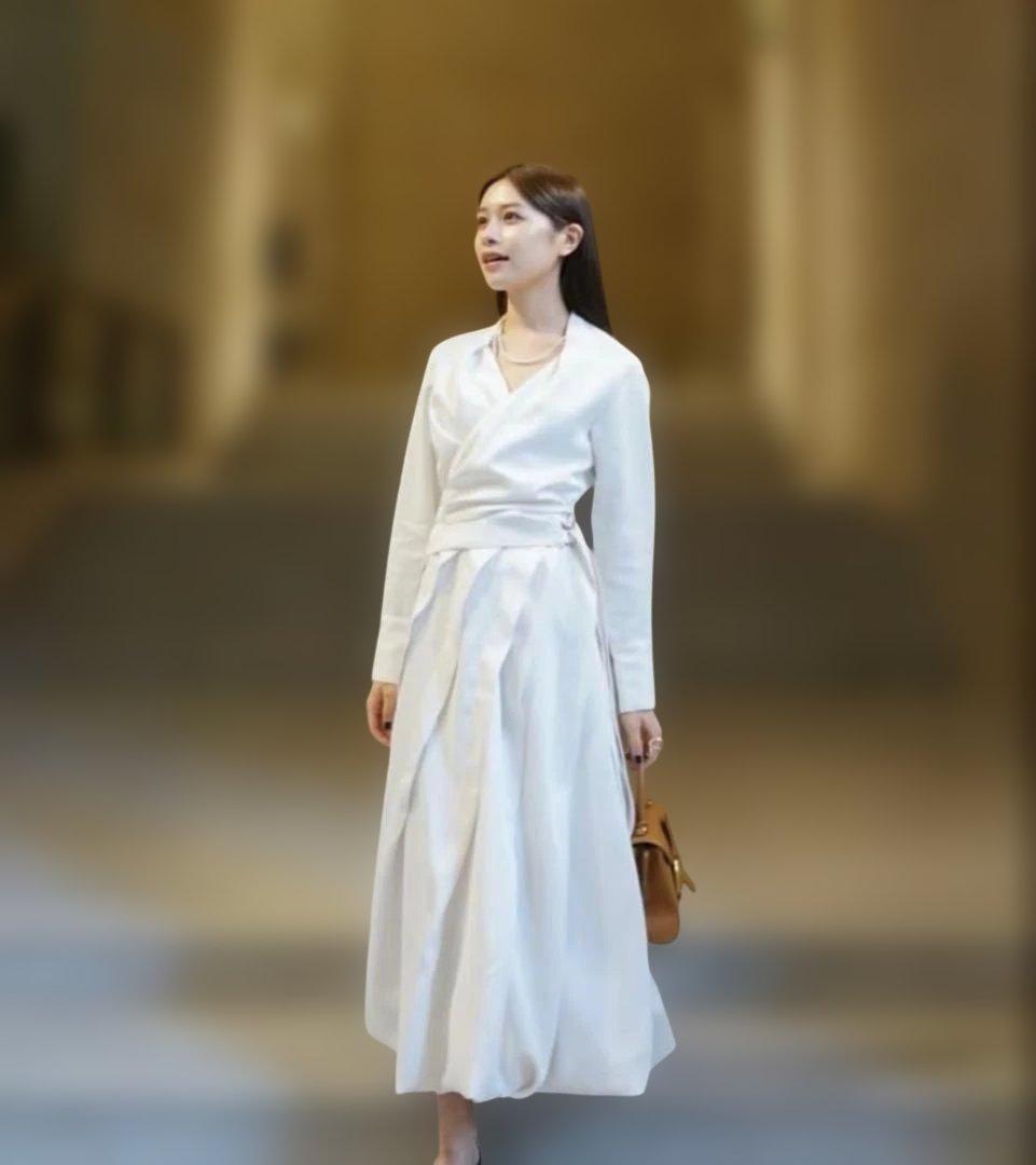 laubeblanc Spiral balloon Dress サイズM 再入荷】Spiral balloon Dress – L'AUBE BLANC