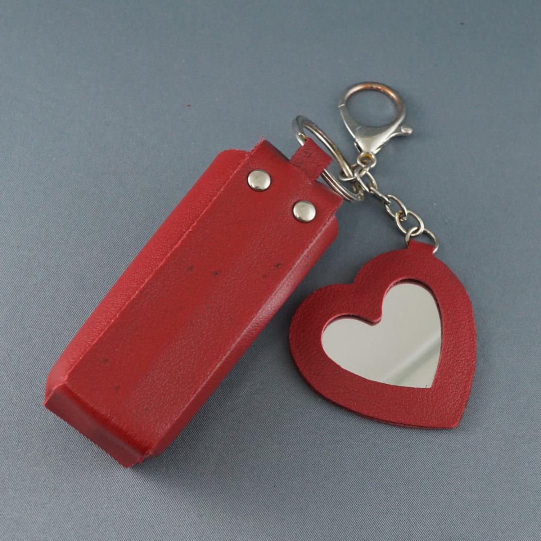 HANA ロゴリップケース デビュー前グッズ USED品 ワインレッド - メルカリ