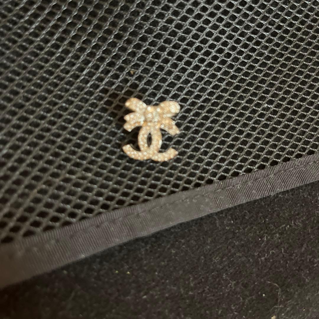 CHANEL クリスタル装飾 ロゴピアス 片耳用 定番☆CHANEL シャネル CCロゴ ピアス クリスタル メンズにも (CHANEL