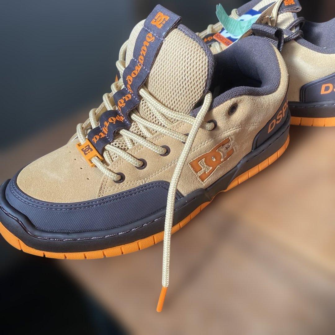 DC DSPS スニーカー ベージュ/ダークグレー/オレンジ 新品タグ付き Diaspora skateboardsとDC SHOESによるコラボコレクションが6月10日に