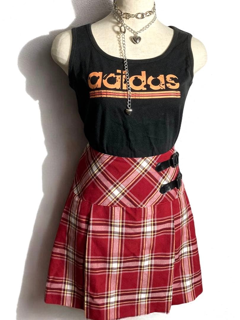 y2k00s平成ギャルadidasキャミ✴︎ピチTパンクフェアリーグランジ古着屋 y2k チビT フェアリーグランジ アーカイブ 平成ギャル Tシャツ パンク