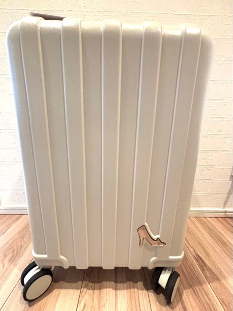 しまむら ちはるコラボ キャリーケース他5点セット シンデレラ