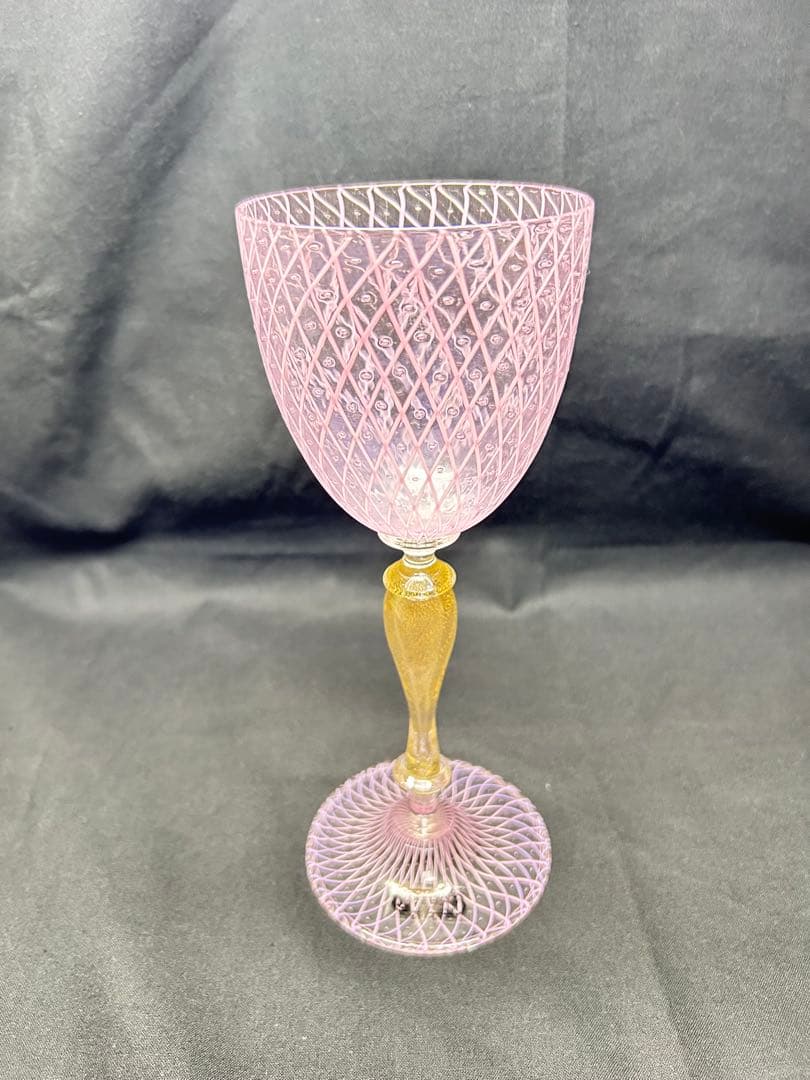 ベネチアングラスSeguso製ピンクワイングラス レース模様ヴィンテージ品 フランス直輸入 ピンクヴィンテージワイングラス