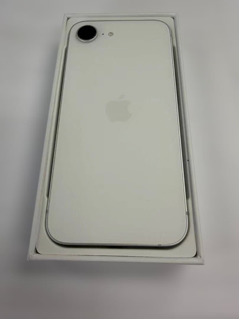 iphone16E 128GB 未使用品近い　デュアルSIM 対応 SIMフリー】iPhone 16 A18 6.1型 ストレージ：128GB デュアルSIM（nano