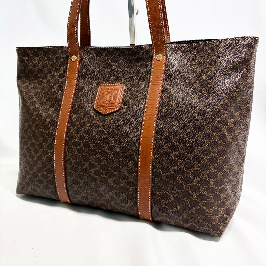 セリーヌ マカダム トートバッグ トリオンフ A4 肩がけ ロゴ 大容量 多