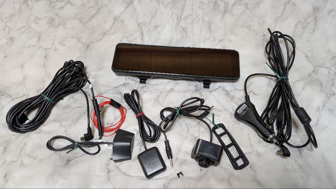 JADO ミラー型 分離カメラT860(難あり) JADOミラー型ドライブレコーダー（T860）装着から1か月経ったので