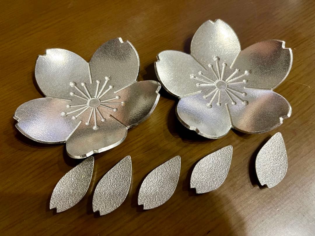 ⭐︎まろん⭐︎能作　桜　箸置き5つ➕菓子置き2つセット ⭐︎まろん様 専用⭐︎能作 桜 箸置き5つ➕菓子置き2つ