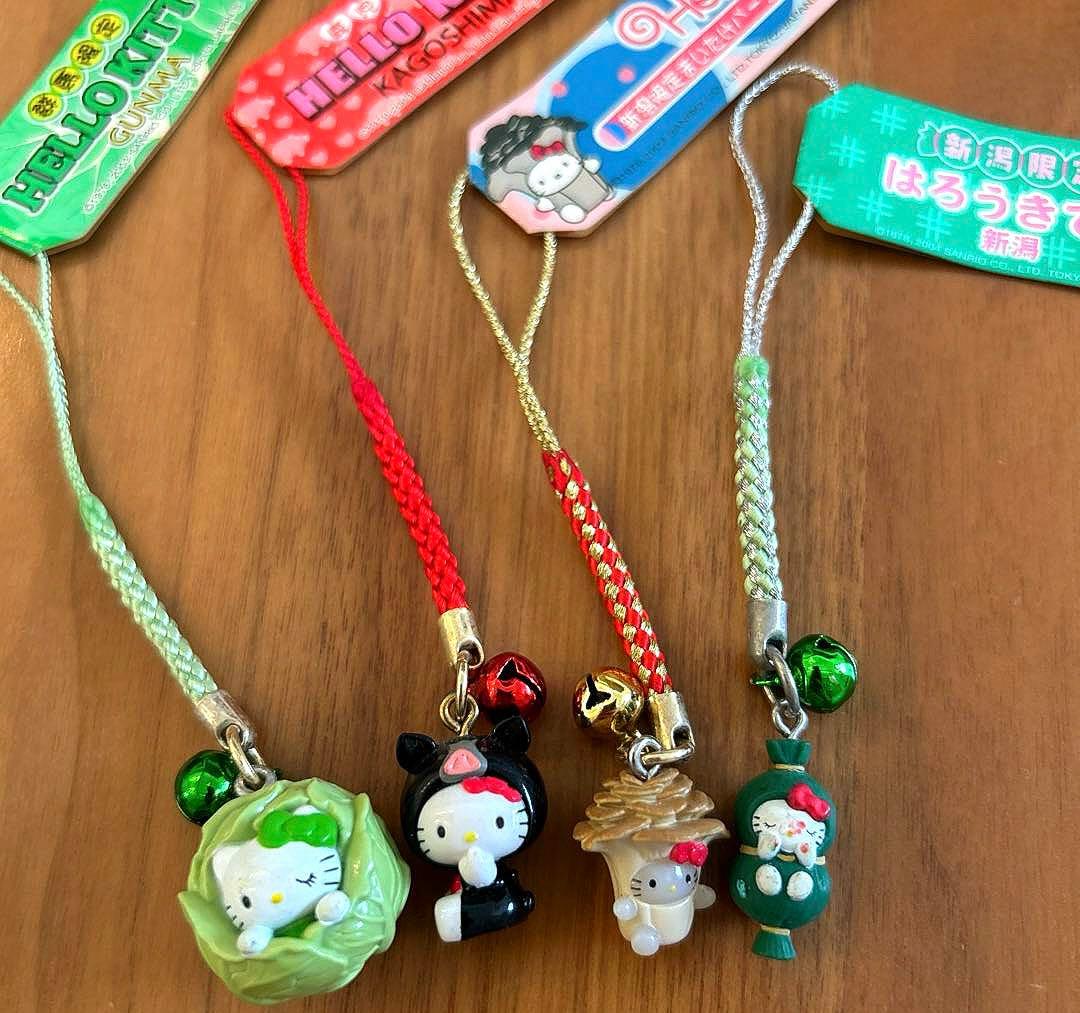 ハローキティ ご当地限定 根付けストラップ 4個セット - メルカリ